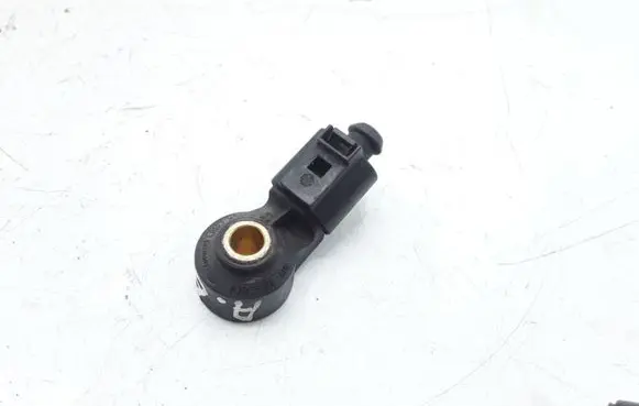 Audi A6 S6 C6 4F Detonation knock sensor 0261231146 1J0973702