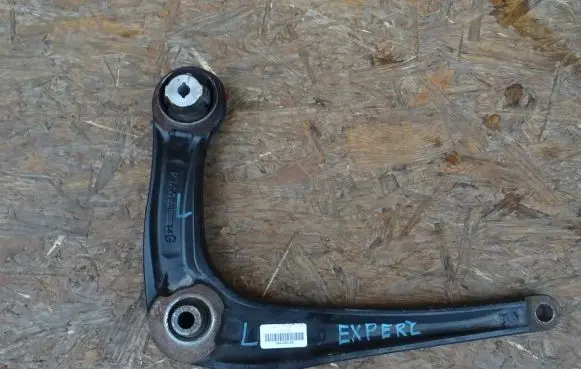 Citroen Jumpy Front lower control arm/wishbone 9816863680