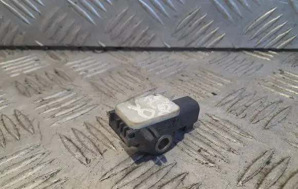 Volvo V70 Airbag deployment crash/impact sensor 31264395
