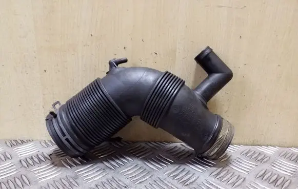 Seat Toledo IV (NH) Turbo air intake inlet pipe/hose 6R0129654C
