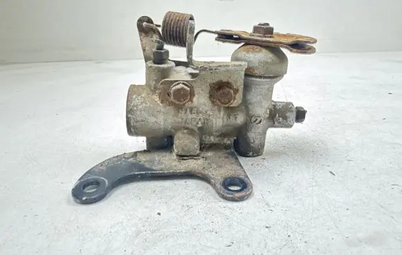 Subaru Legacy Brake power pressure regulator 
