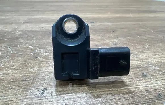 BMW 1 F20 F21 Air pressure sensor 7804742
