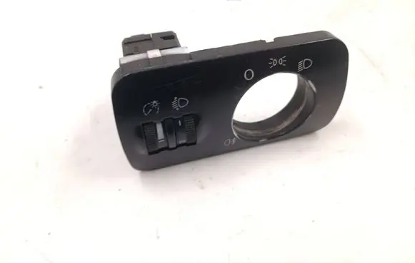 Seat Toledo II (1M) Light switch