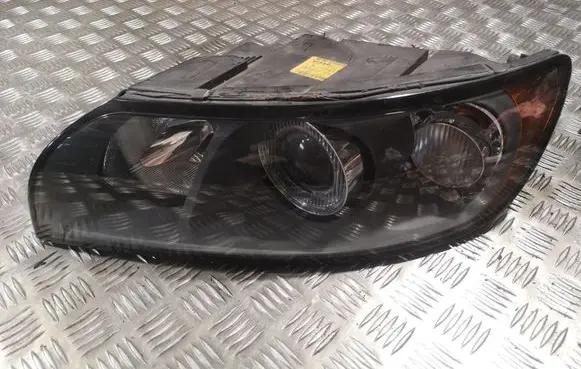 Volvo S40 Headlight/headlamp 30678912 0301198203