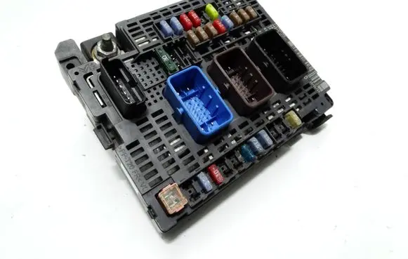 Peugeot 508 BSM Control unit 9674921980 BSMZ0300 57052902