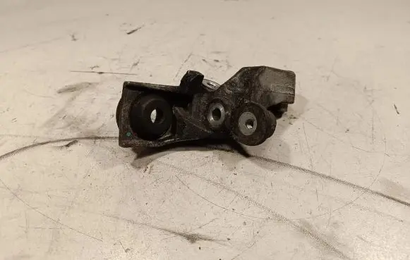 Mercedes-Benz E W213 Other engine bay part A6542200000