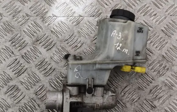 Audi A3 S3 8V Master brake cylinder 5Q2611301 1K0945459A