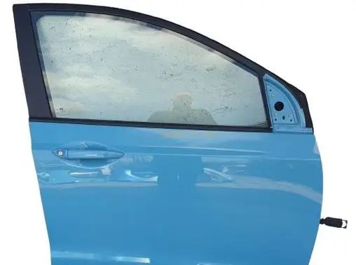 Hyundai i10 Front door