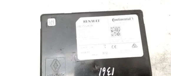 Renault Megane IV Door central lock control unit/module 282755767R 00214569