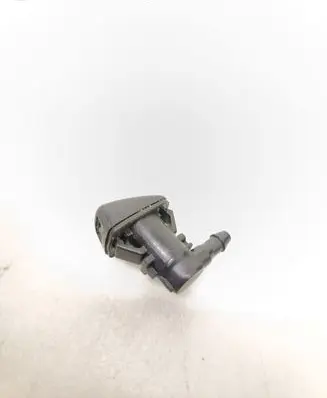 Windshield washer spray nozzle