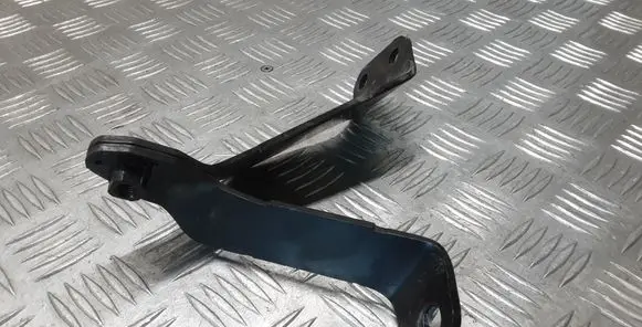 Mitsubishi Outlander Other engine bay part