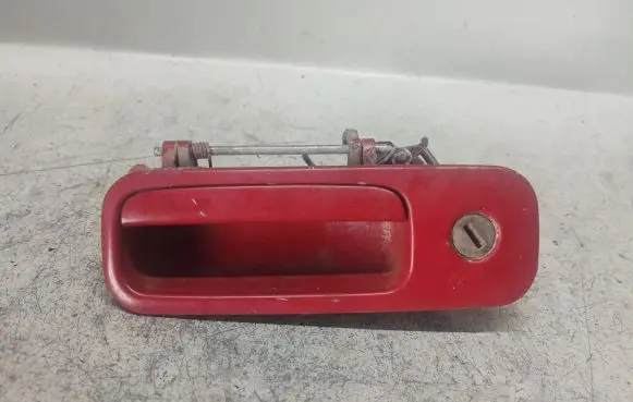 Volkswagen Golf IV Tailgate trunk handle 