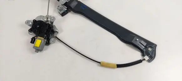 SsangYong Tivoli Front door window regulator with motor 98810X1010