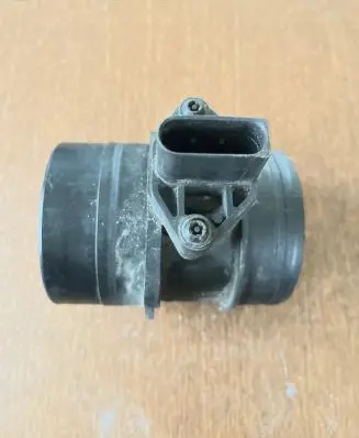 Audi A3 S3 8P Mass air flow meter 074906461B 0281002461