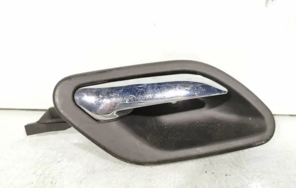 BMW 5 E39 Front door interior handle 8226050