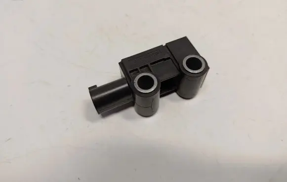 BMW 5 F10 F11 Airbag deployment crash/impact sensor 65779224176