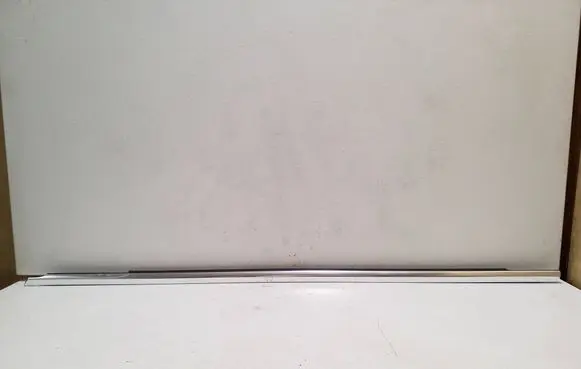 Mercedes-Benz GLB X247 Front door glass trim molding A2477251500