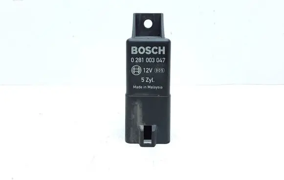 Volvo V70 Glow plug pre-heat relay 30785663 0281003047