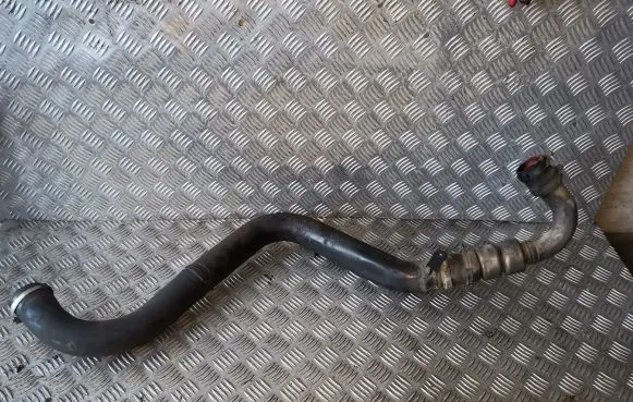 Volvo V50 Intercooler hose/pipe