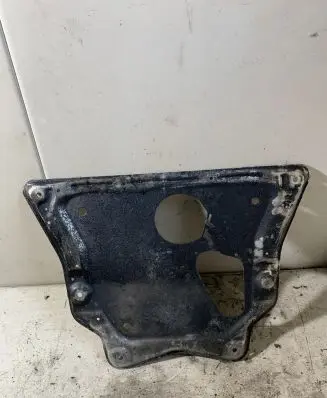BMW X5M E70 Engine splash shield/under tray 6786568