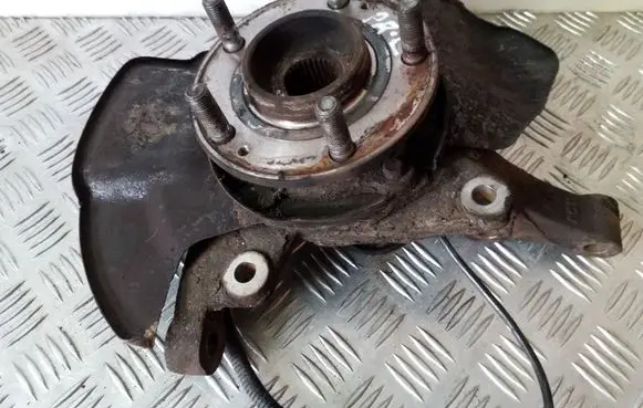 KIA Sorento Front wheel hub spindle knuckle