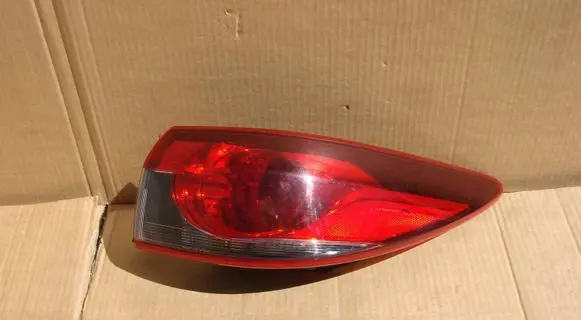 Rear/tail lights