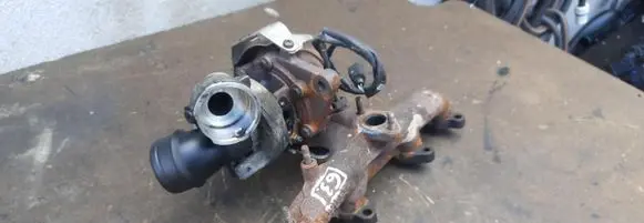 Volkswagen Touran I Turbo 03G253014M