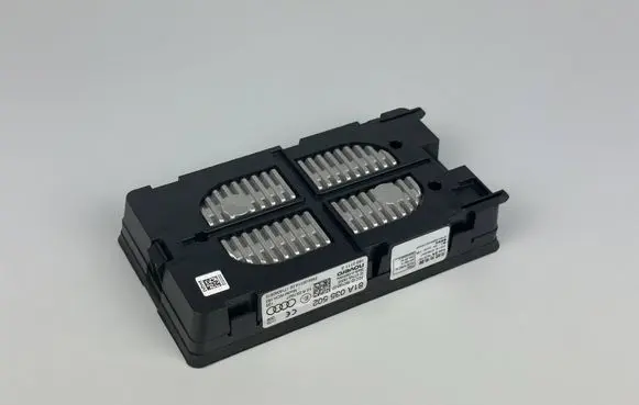 Seat Leon (5F) Wireless charging module 81A035502 4774A18300 18301113
