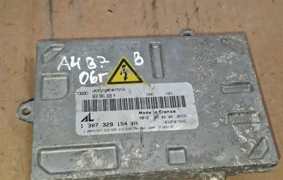 Audi A4 S4 B7 8E 8H Headlight ballast module Xenon 8E0941329A 1039F01549 1307329154