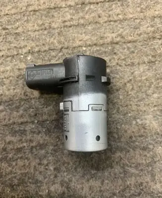 Jaguar XF X250 Parking PDC sensor 1687755A