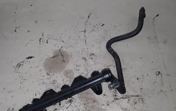 Volkswagen Polo Fuel main line pipe 03E133320