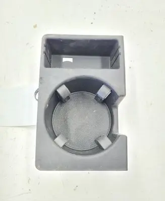 Cup holder front