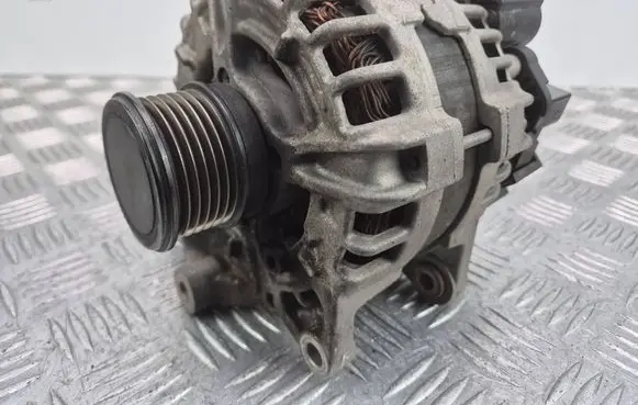 Mercedes-Benz C W205 Generator/alternator A0009062103 0125711114