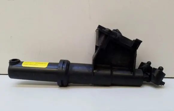 Volvo C70 Headlight washer spray nozzle 1307030347 30661085 1300750008