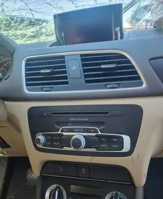 Audi Q3 8U Radio/CD/DVD/GPS head unit 125KW