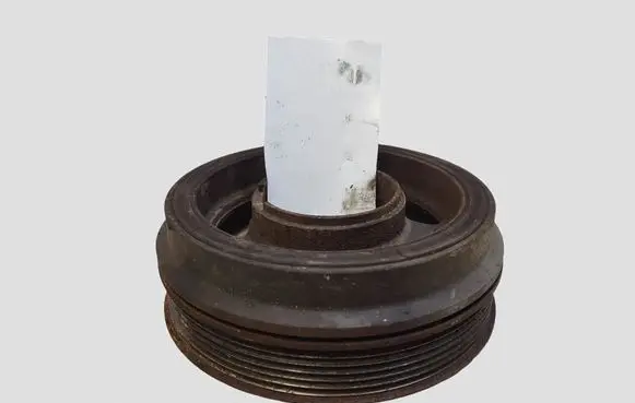 BMW 2 F45 Crankshaft pulley 8602800