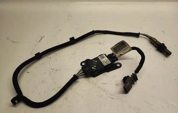 Citroen Berlingo Lambda probe sensor 9838303480 9830288780