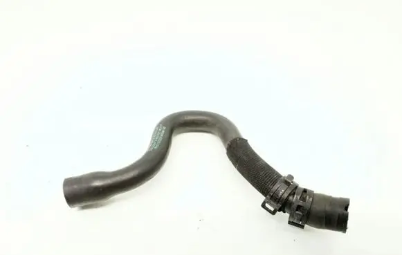 Mercedes-Benz B W245 Engine coolant pipe/hose A1695010782