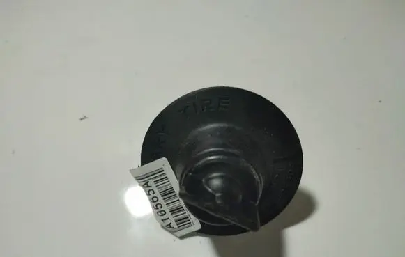 Honda Accord Spare wheel bolt 