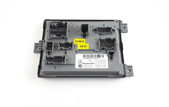 Mercedes-Benz E W213 SAM control unit A2139003208 A2139014003 A2139025204