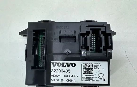 Volvo XC40 Other control units/modules 32296405