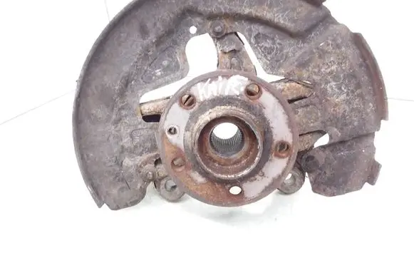 Volvo V70 Front wheel hub spindle knuckle