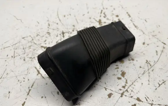 Volvo V60 Air intake duct part 30671772