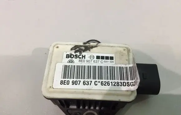 Audi A4 S4 B7 8E 8H ESP acceleration yaw rate sensor 8E0907637C