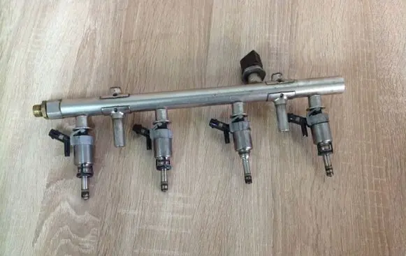 Audi A3 S3 8V Fuel injectors set 06K133317G