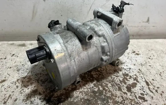 Toyota bZ4X Air conditioning (A/C) compressor (pump) 0424003242 42050 ESH34C