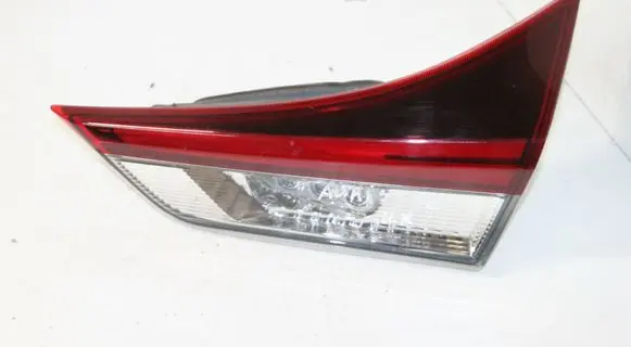 Toyota Auris E180 Tailgate rear/tail lights