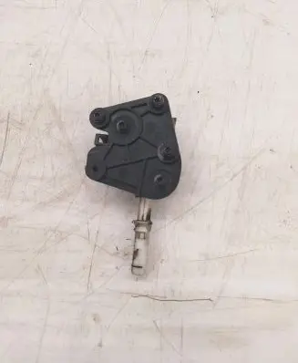 Audi A6 S6 C5 4B Tailgate boot lock/latch motor 8E9827833
