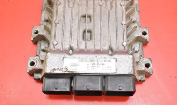 Peugeot Boxer Engine control unit/module ECU 9691854780