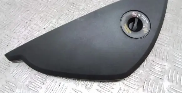 Volvo XC90 Dashboard side end trim 31363987